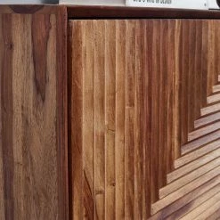 Bestes Angebot 😉 3-türiges Designer Sideboard Aus Massivholz - Madrino 🛒 -Reanna Shop 3 tueriges designer sideboard aus massivholz sheesham mit metallfuessen madrino 04